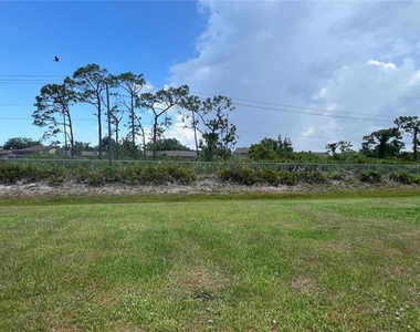 443 Boundary Boulevard - Photo Thumbnail 46