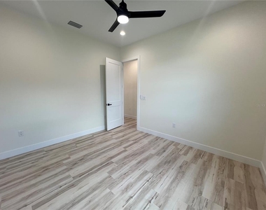443 Boundary Boulevard - Photo Thumbnail 30