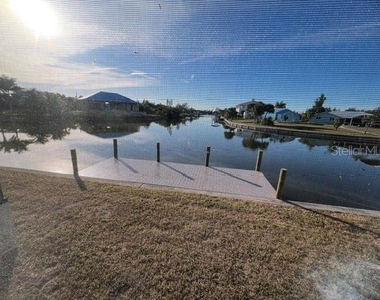 15227 Appleton Boulevard - Photo Thumbnail 22