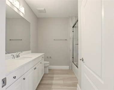 8142 Miramar Way - Photo Thumbnail 23