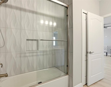 8142 Miramar Way - Photo Thumbnail 24