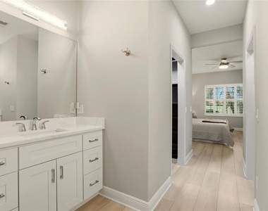 8142 Miramar Way - Photo Thumbnail 17