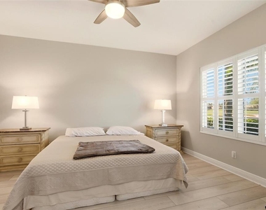 8142 Miramar Way - Photo Thumbnail 13