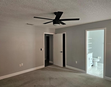 3625 57th Avenue Drive W - Photo Thumbnail 14