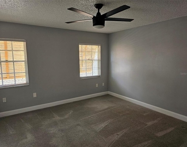 3625 57th Avenue Drive W - Photo Thumbnail 12