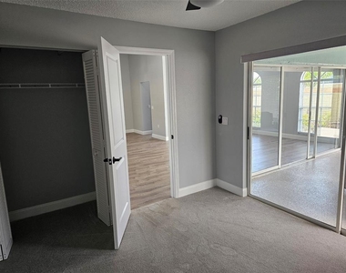 3625 57th Avenue Drive W - Photo Thumbnail 21