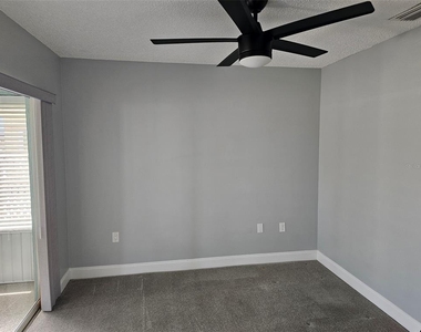 3625 57th Avenue Drive W - Photo Thumbnail 19