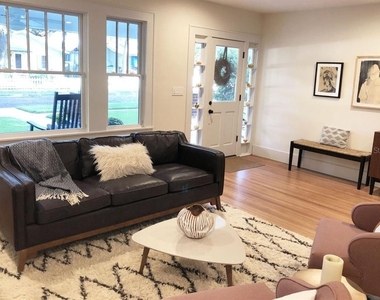 553 Scotland Street - Photo Thumbnail 6