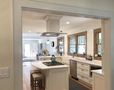553 Scotland Street - Photo Thumbnail 8