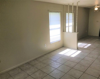 2806 46th Avenue Drive W - Photo Thumbnail 14