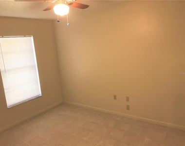 2806 46th Avenue Drive W - Photo Thumbnail 9
