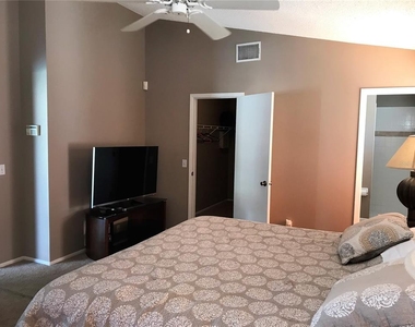 5010 44th Street W - Photo Thumbnail 14