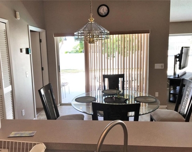 5010 44th Street W - Photo Thumbnail 9