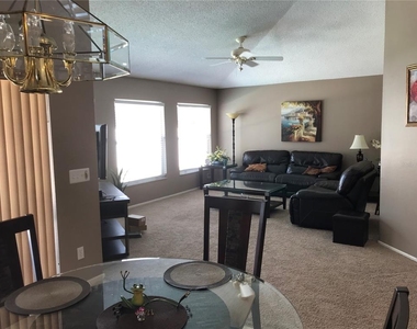 5010 44th Street W - Photo Thumbnail 10