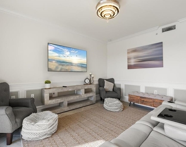 17704 Gawthrop Drive - Photo Thumbnail 12