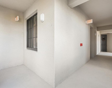 17704 Gawthrop Drive - Photo Thumbnail 27