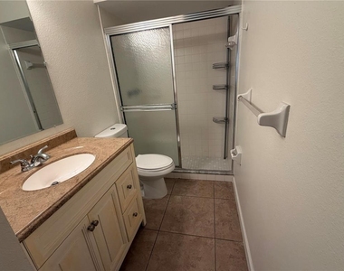 2926 63rd Street W - Photo Thumbnail 13