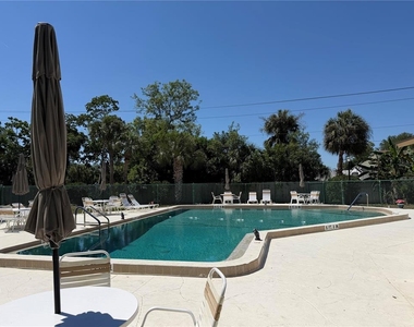 2926 63rd Street W - Photo Thumbnail 18