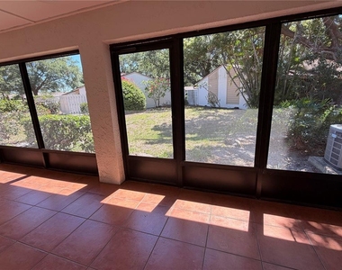 2926 63rd Street W - Photo Thumbnail 14