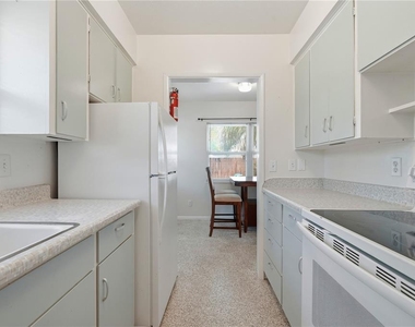 1751 6th Street - Photo Thumbnail 10