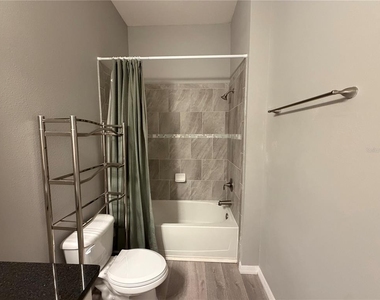7001 Interbay Boulevard - Photo Thumbnail 27