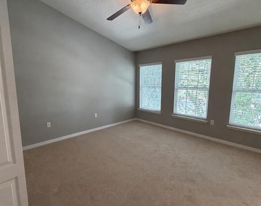 7001 Interbay Boulevard - Photo Thumbnail 34