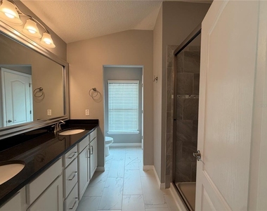 7001 Interbay Boulevard - Photo Thumbnail 36