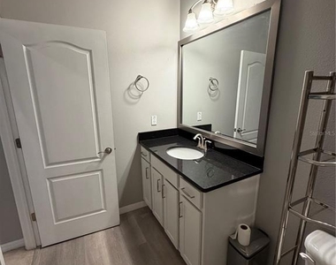 7001 Interbay Boulevard - Photo Thumbnail 25