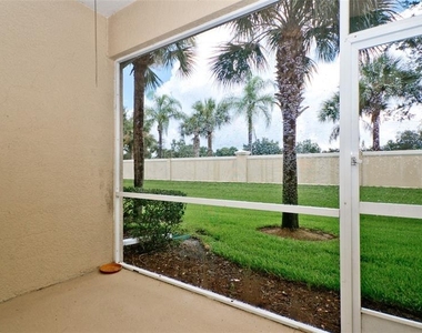 3497 Parkridge Circle - Photo Thumbnail 6