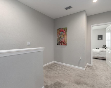 8518 Canyon Creek Trail - Photo Thumbnail 9