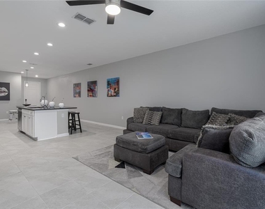 8518 Canyon Creek Trail - Photo Thumbnail 6