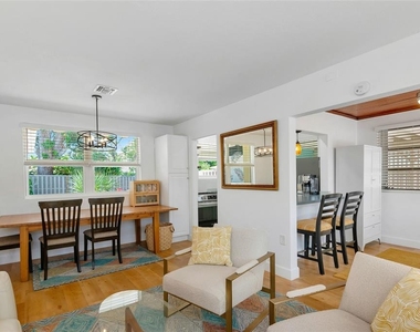 1034 N 22nd Street - Photo Thumbnail 11