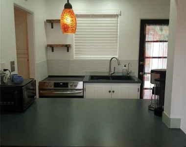 1034 N 22nd Street - Photo Thumbnail 14