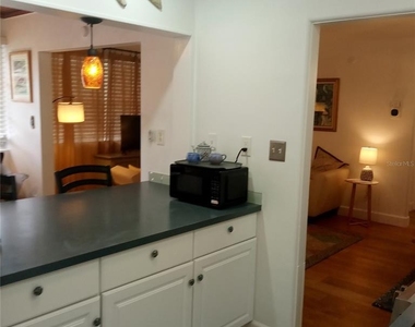 1034 N 22nd Street - Photo Thumbnail 16