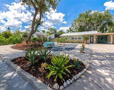 1034 N 22nd Street - Photo Thumbnail 1