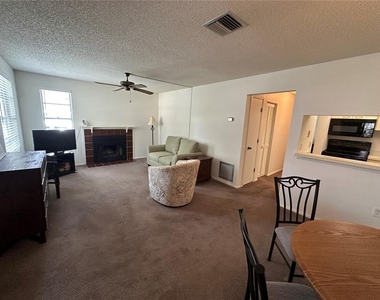 3646 59th Avenue W - Photo Thumbnail 5