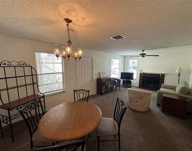 3646 59th Avenue W - Photo Thumbnail 4