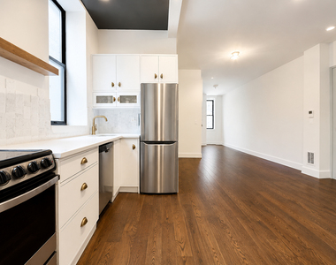 489 washington - Photo Thumbnail 1