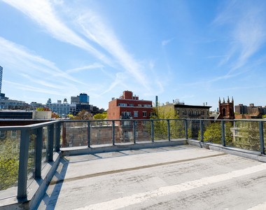 489 washington - Photo Thumbnail 4