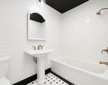 489 washington - Photo Thumbnail 2