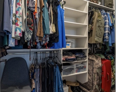 1056 Summer Breeze Place - Photo Thumbnail 17