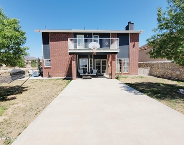 7401 Plaza Taurina Drive - Photo Thumbnail 23