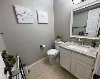 7401 Plaza Taurina Drive - Photo Thumbnail 10