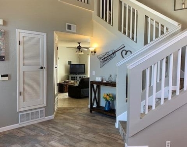 7401 Plaza Taurina Drive - Photo Thumbnail 2