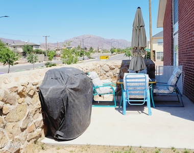 7401 Plaza Taurina Drive - Photo Thumbnail 24