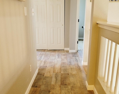 7401 Plaza Taurina Drive - Photo Thumbnail 12