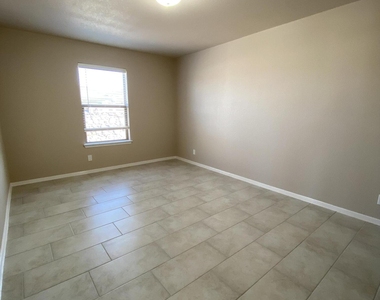 245 Malta Street - Photo Thumbnail 27