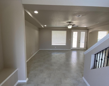 245 Malta Street - Photo Thumbnail 2