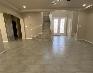 245 Malta Street - Photo Thumbnail 5