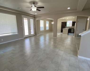 245 Malta Street - Photo Thumbnail 3